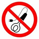 P15 Запрещается пользоваться электронагревательными приборами (100х100 пленка)